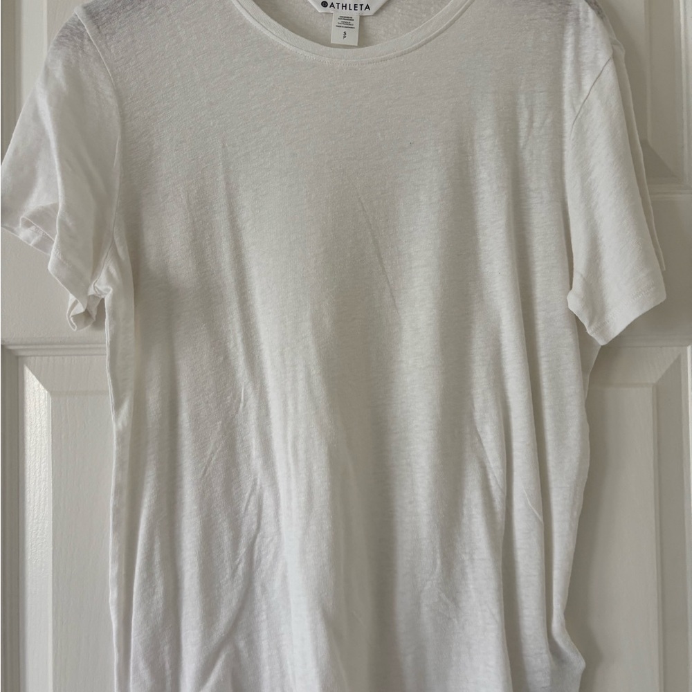 Athleta White Crewneck Tee — Lightweight Everyday Top